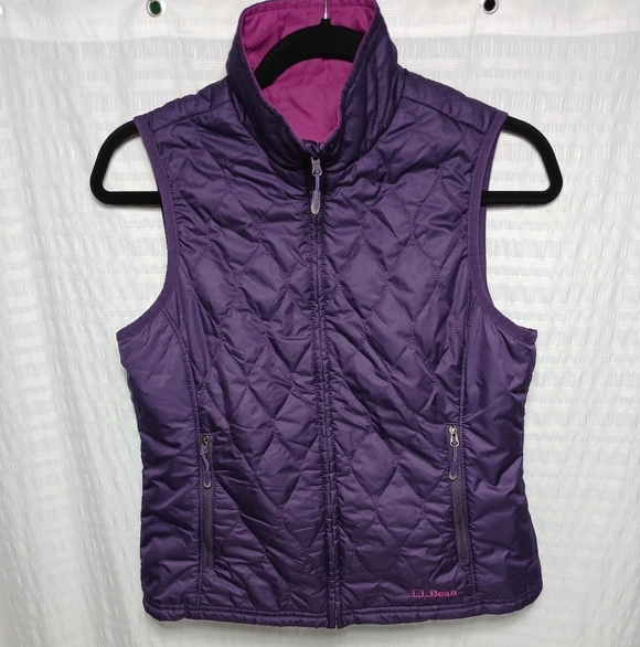 L.L. Bean Jackets & Blazers - Ladies LL BEAN  Quilted Reversible Vest. Size Xs Petite.
